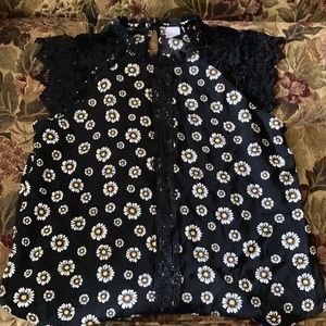 Dressy daisy blouse